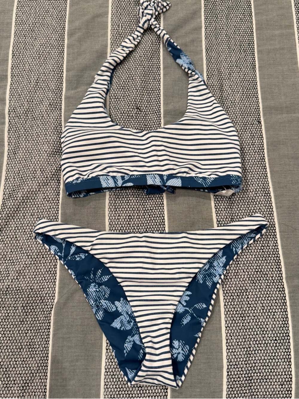 Splendid Striped Blue & White Bikini set SZ L NWOT